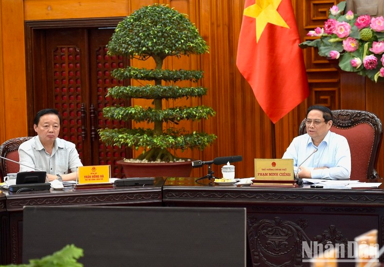 El primer ministro Pham Minh Chinh y el viceprimer ministro Tran Hong Ha. El primer ministro Pham Minh Chinh y el viceprimer ministro Tran Hong Ha.