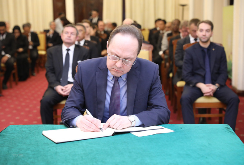 Gennady Stepanovich Bezdetko, embajador ruso en Vietnam. (Fotografía: VNA) Gennady Stepanovich Bezdetko, embajador ruso en Vietnam. (Fotografía: VNA)