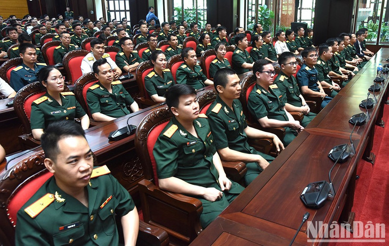 Los delegados en la premiación. Los delegados en la premiación.