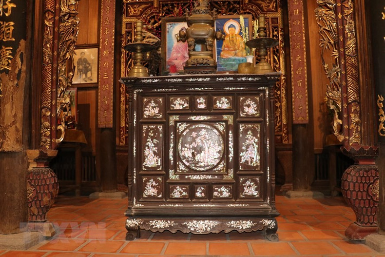 El altar original de la casa. El altar original de la casa.