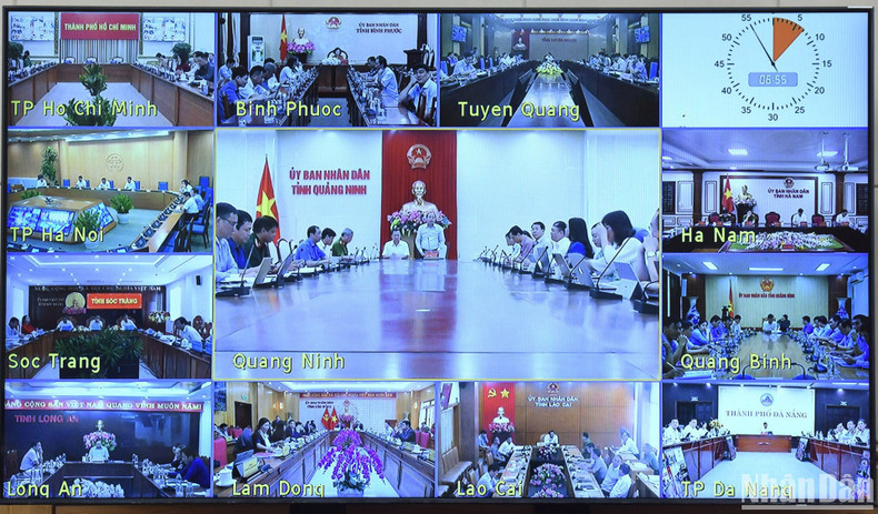 La conferencia se conecta con los Comités Populares de los provincias y ciudades de primer nivel de división administrativa. La conferencia se conecta con los Comités Populares de los provincias y ciudades de primer nivel de división administrativa.