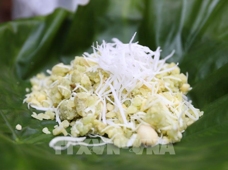 La delicia otoñal de Hanói, el Com (arroz verde).