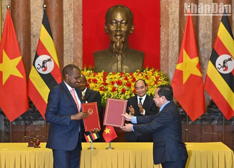 Se firma el Memorándum de Entendimiento sobre cooperación científico en la agricultura. Se firma el Memorándum de Entendimiento sobre cooperación científico en la agricultura.