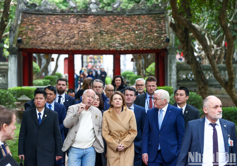 Una presentación breve sobre el destino.
