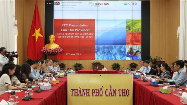 En la reunión (Fotografía: VNA)