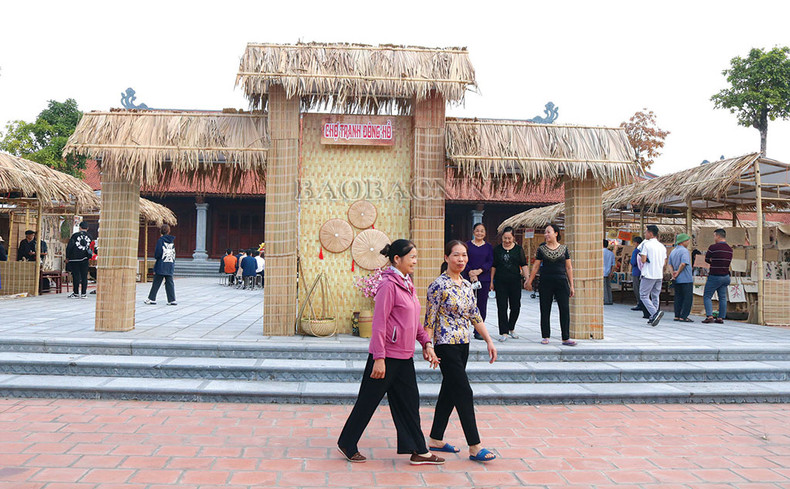 Restaurar el mercado de pintura de Dong Ho a fin de ofrecer más productos locales a los turistas. (Fotografía: baobacninh.vn) Restaurar el mercado de pintura de Dong Ho a fin de ofrecer más productos locales a los turistas. (Fotografía: baobacninh.vn)