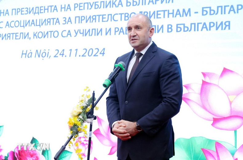 El presidente de Bulgaria, Rumen Radev, habla en el encuentro. El presidente de Bulgaria, Rumen Radev, habla en el encuentro.