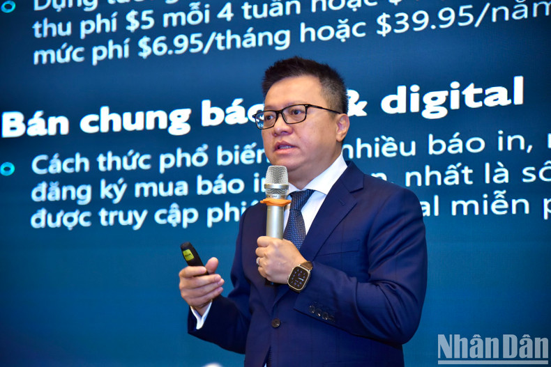 Le Quoc Minh, subjefe de la Comisión de Comunicación y Educación del Comité Central del Partido Comunista de Vietnam, presidente-editor del periódico Nhan Dan y titular de la Asociación de Peridotitas del país, habla sobre las formas realizadas por las principales agencias de prensa en el mundo para crear nuevas fuentes de ingresos.