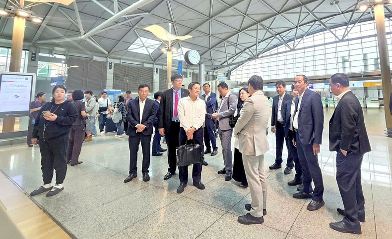 La delegación visita el Aeropuerto Internacional de Incheon. (Foto: Fuente VKBIA) La delegación visita el Aeropuerto Internacional de Incheon. (Foto: Fuente VKBIA)