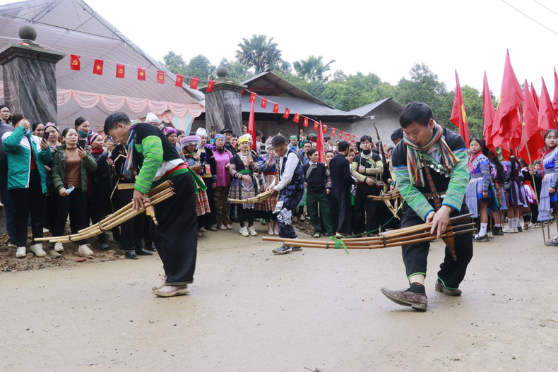 A través de festivales, se busca conservar la cultura y crear un espacio para que los turistas vivan experiencias únicas. (Foto: VNA) A través de festivales, se busca conservar la cultura y crear un espacio para que los turistas vivan experiencias únicas. (Foto: VNA)