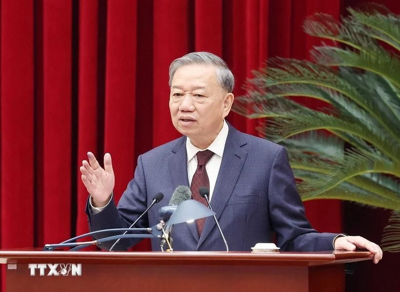 El secretario general del Partido Comunista de Vietnam, To Lam, interviene en la conferencia. (Foto: VNA)