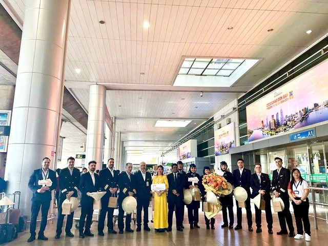 Ciudad Ho Chi Minh recibe el primer vuelo chárter de Irán a Vietnam. (Foto: chinhphu.vn)