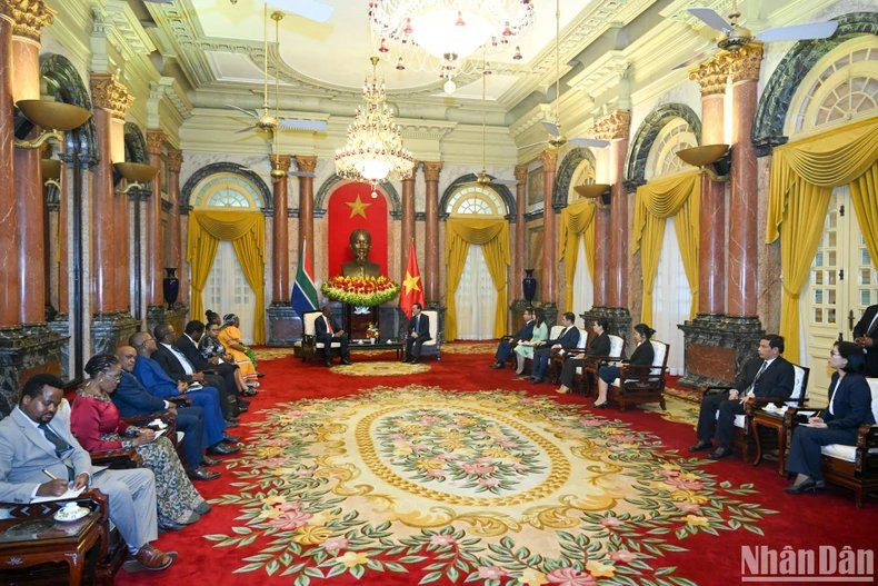 Escena de la recepción. Escena de la recepción.