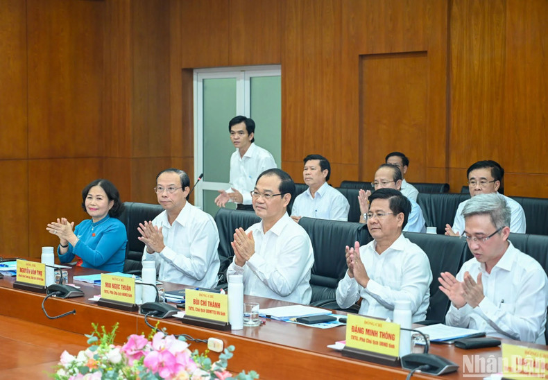 Representantes del Buró Permanente del Comité partidista de Ba Ria-Vung Tau.