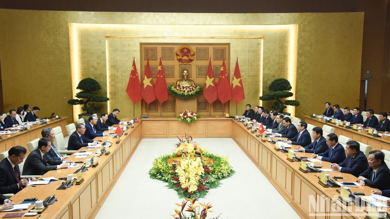 Escena de las conversaciones.