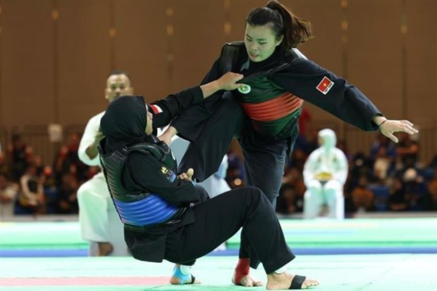 Otra medalla de oro la consiguió la luchadora Quang Thi Thi Nghai en la modalidad Tanding E de Pencak Silat. (Foto: VNA)