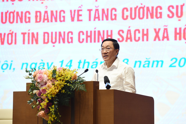 El director general del Banco de Políticas Sociales, Duong Quyet Thang. interviene en la cita. El director general del Banco de Políticas Sociales, Duong Quyet Thang. interviene en la cita.