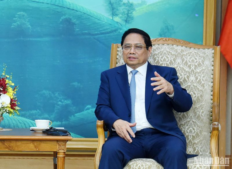 El primer ministro Pham Minh Chinh habla en el encuentro. El primer ministro Pham Minh Chinh habla en el encuentro.