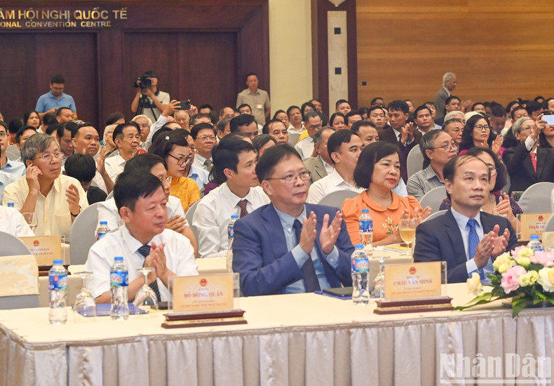 Delegados en la cita. Delegados en la cita.