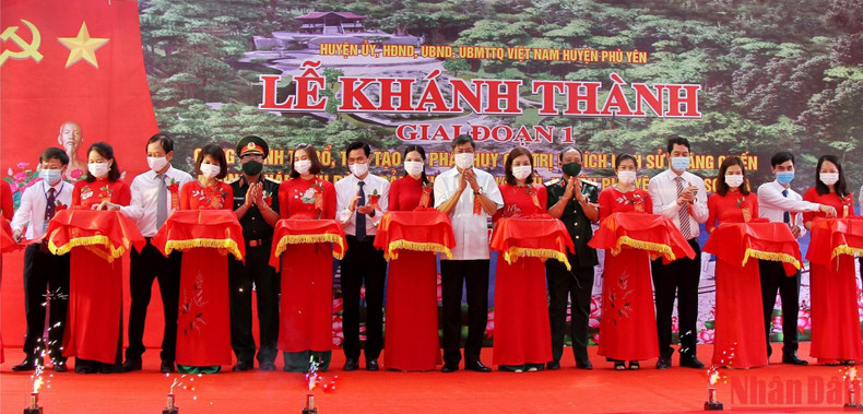 Acto del inicio de la primera fase de restauración de la reliquia. Acto del inicio de la primera fase de restauración de la reliquia.