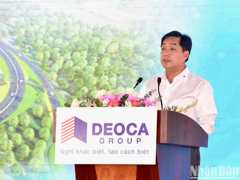 Habla Ho Minh Hoang, presidente del Consejo Administrativo del grupo Deo Ca, contratista del proyecto.