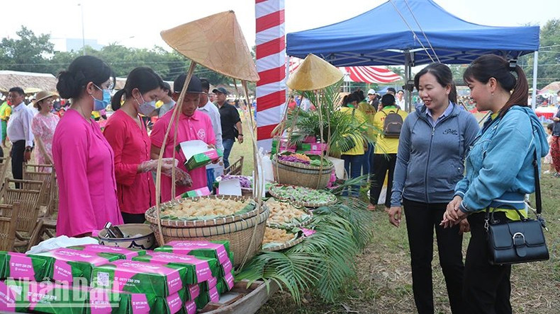 Un stand en el Festival de Gastronomía de la región sureña.