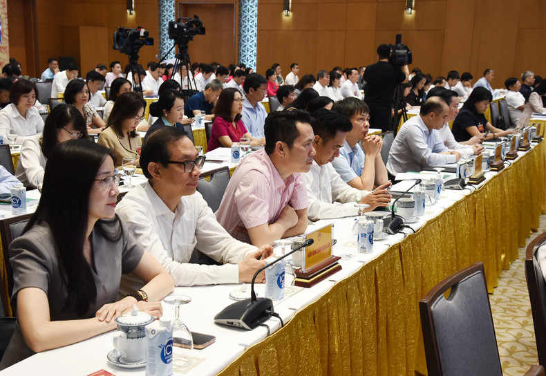 Participantes en el evento. Participantes en el evento.