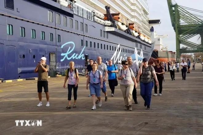 Turistas a la provincia de Ba Ria-Vung Tau. (Foto: VNA)