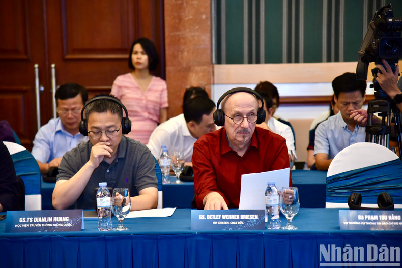 Delegados a la cita.