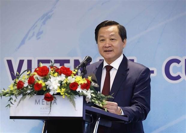 Le Minh Khai, viceprimer ministro vietnamita, habla en la cita. (Fotografía: VNA)