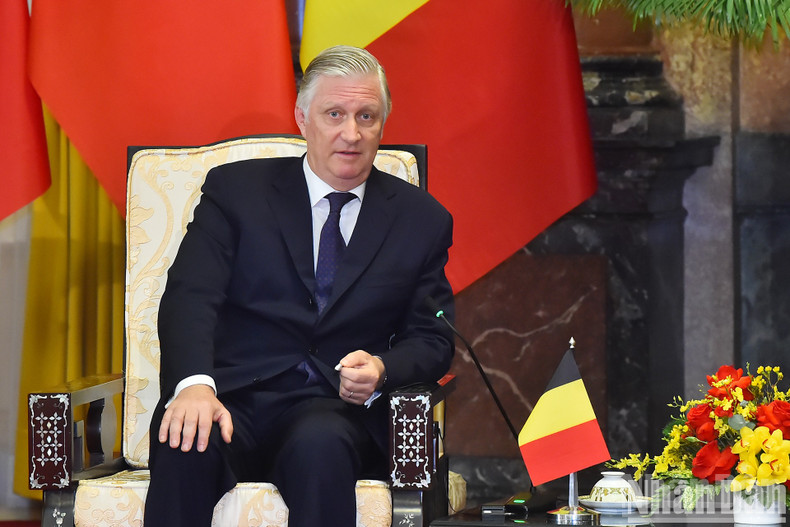 El rey Felipe de Bélgica habla en la reunión. El rey Felipe de Bélgica habla en la reunión.