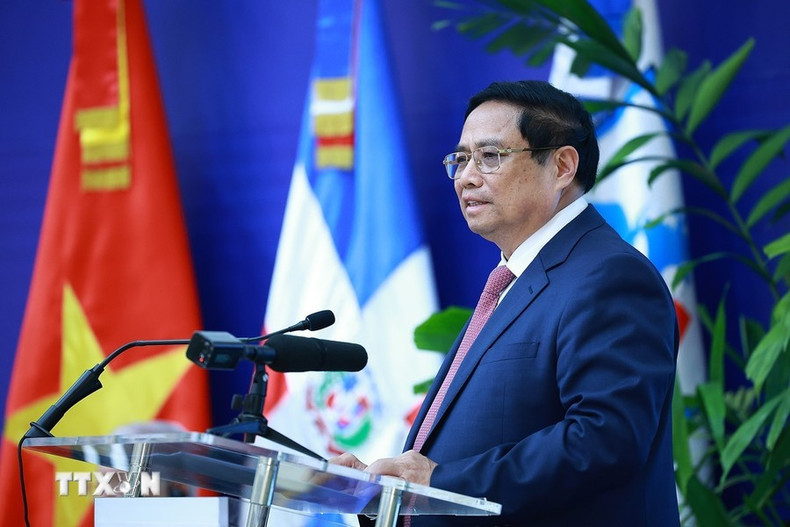 El primer ministro vietnamita, Pham Minh Chinh, interviene en el evento. (Foto: VNA) El primer ministro vietnamita, Pham Minh Chinh, interviene en el evento. (Foto: VNA)