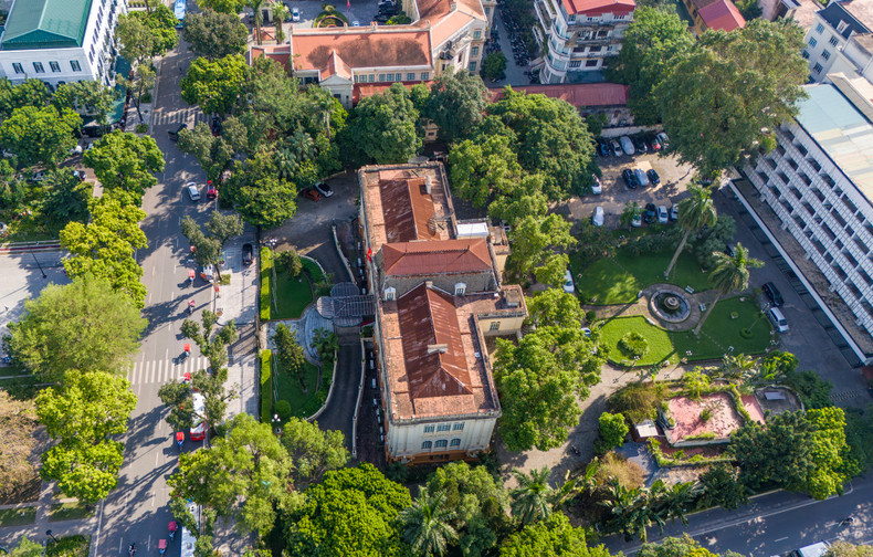 Vista panorámica del Palacio del Gobernador de Tonkín desde arriba. (Foto: vnexpress.net) Vista panorámica del Palacio del Gobernador de Tonkín desde arriba. (Foto: vnexpress.net)