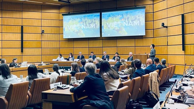 En el seminario. (Foto: Nhan Dan En el seminario. (Foto: Nhan Dan