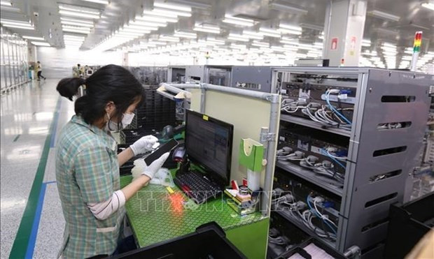Una trabajadora de Samsung Electronics Vietnam. (Foto: VNA) Una trabajadora de Samsung Electronics Vietnam. (Foto: VNA)