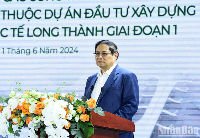 El primer ministro Pham Minh Chinh, habla en la ceremonia. El primer ministro Pham Minh Chinh, habla en la ceremonia.