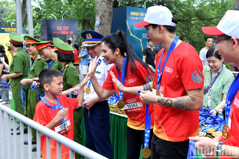 Alegría de la victoria. Alegría de la victoria.