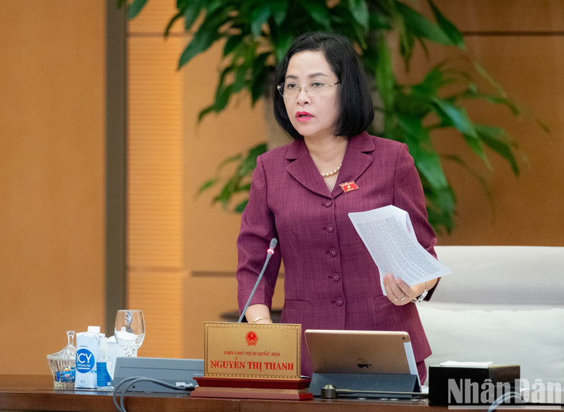 La vicepresidenta de la AN Nguyen Thi Thanh, interviene en la reunión. La vicepresidenta de la AN Nguyen Thi Thanh, interviene en la reunión.