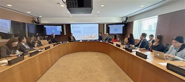 El panorama de la sesión. (Foto: VNA) El panorama de la sesión. (Foto: VNA)