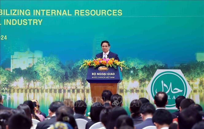 El primer ministro Pham Minh Chinh, habla en el evento. (Foto: VNA) El primer ministro Pham Minh Chinh, habla en el evento. (Foto: VNA)