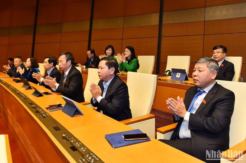 Diputados en la cita. Diputados en la cita.