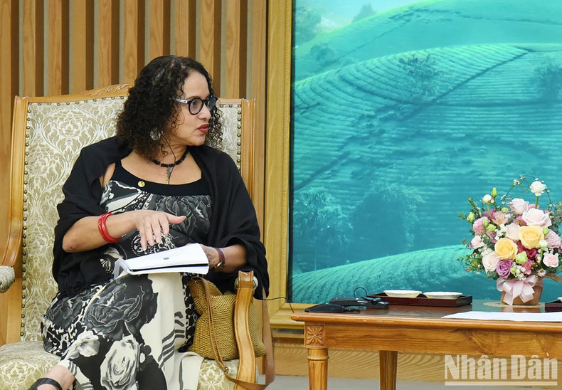 Luciana Santos, ministra brasileña de Ciencia, Tecnología e Innovación. Luciana Santos, ministra brasileña de Ciencia, Tecnología e Innovación.