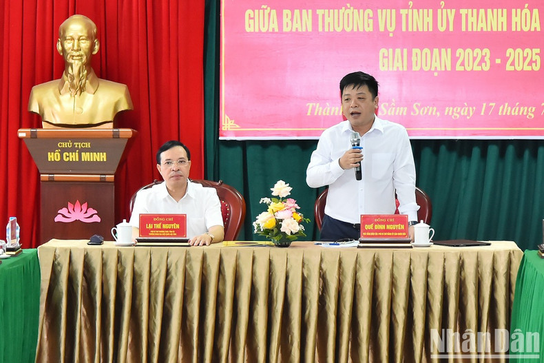 El redactor subjefe de Nhan Dan, Que Dinh Nguyen, habla en el evento. El redactor subjefe de Nhan Dan, Que Dinh Nguyen, habla en el evento.