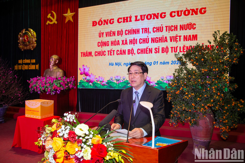 El presidente Luong Cuong habla en el acto.