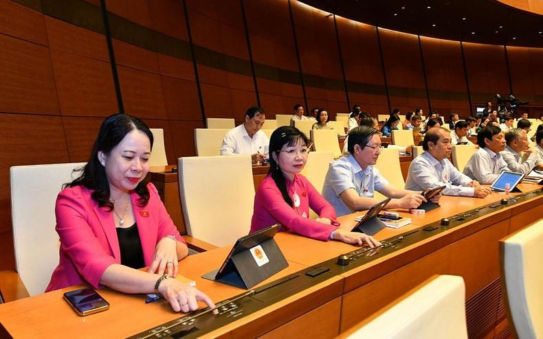 Los proyectos jurídicos y las resoluciones fueron aprobados por la mayoría de los parlamentarios.