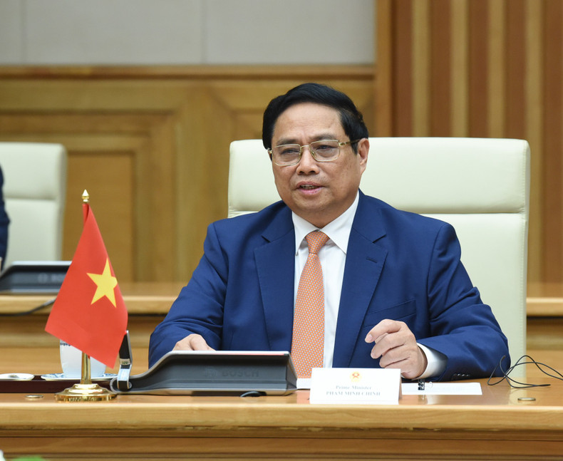 El primer ministro Pham Minh Chinh en el encuentro. El primer ministro Pham Minh Chinh en el encuentro.