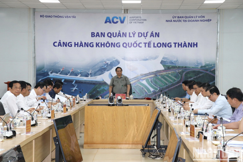 Escena de la reunión. Escena de la reunión.