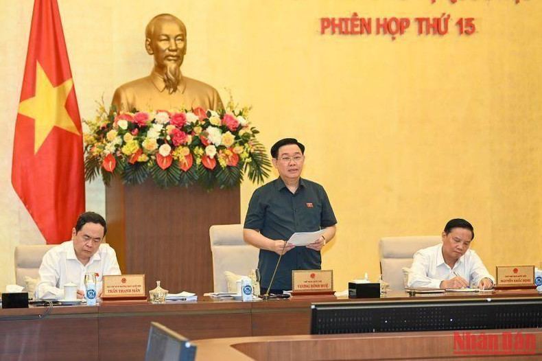 La reunión se efectuará hasta el próximo día 15 para debatir los temas importantes. La reunión se efectuará hasta el próximo día 15 para debatir los temas importantes.