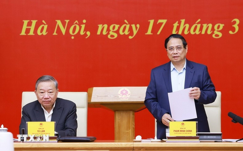 El secretario general To Lam y el premier Pham Minh Chinh en el evento. El secretario general To Lam y el premier Pham Minh Chinh en el evento.