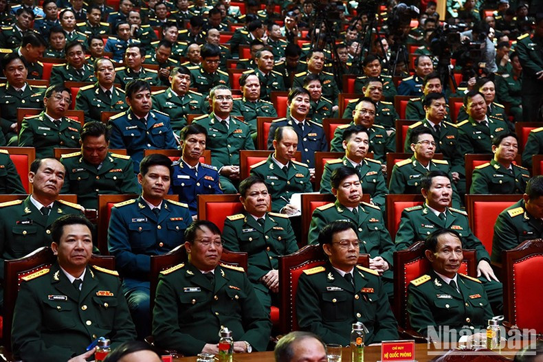 Asistentes a la cita. Asistentes a la cita.